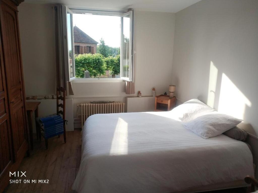Chambre Calme Et Accueillante 13 Kmtrs Aeroport, Parking Gratuit, Navette Gare Ou Aeroport Saint-Germain-la-Poterie 외부 사진